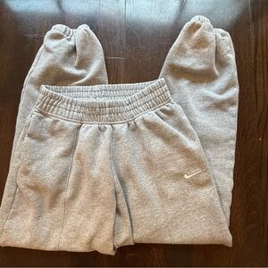 Nike Men’s Gray Sweatpants Joggers small cotton blend